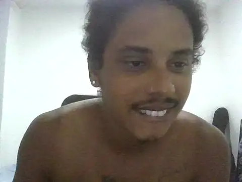 Snapshot of ONegodoce25 chatting on 04/30/26, 10:03 ONegodoce25 online show from 04/30/26, 10:03