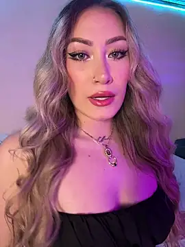 Snapshot of Lally_Valencia__ chatting on 10/12/25, 03:38 Lally Valencia online show from 10/12/25, 03:38