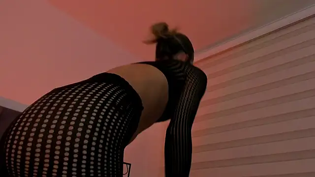 Violetta Ficher online show from 03/31/26, 02:24