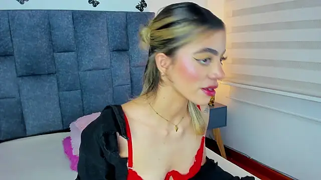 Violetta Ficher online show from 04/26/26, 02:42