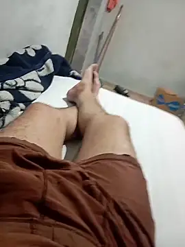 Snapshot of Zaberpop chatting on 02/17/26, 03:51 Zaberpop online show from 02/17/26, 03:51