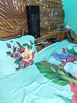 monekhan123 online show from 01/12/26, 07:24