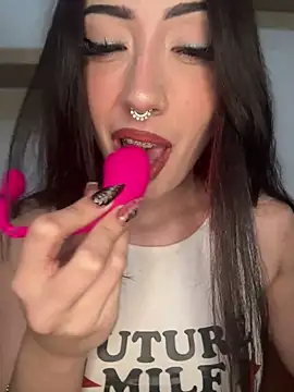 AbbySecrets- online show from 04/30/26, 07:53