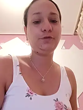 Mia RainX online show from 05/16/26, 04:28