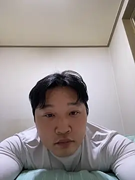 offwhite777 online show from 02/07/25, 09:58