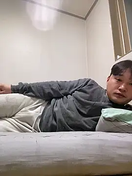 offwhite777 online show from 02/21/25, 02:27