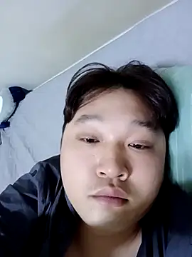 offwhite777 online show from 03/01/25, 12:12