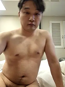 offwhite777 online show from 11/27/25, 02:30