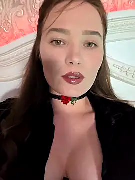 GoddessYanaMironova online show from 04/19/26, 07:27