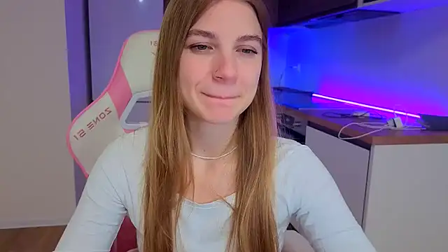 Enjoy everymoment  online show from 04/22/26, 07:26