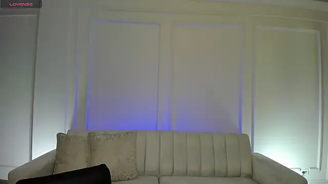 BeccaBaxter online show from 05/12/26, 12:13