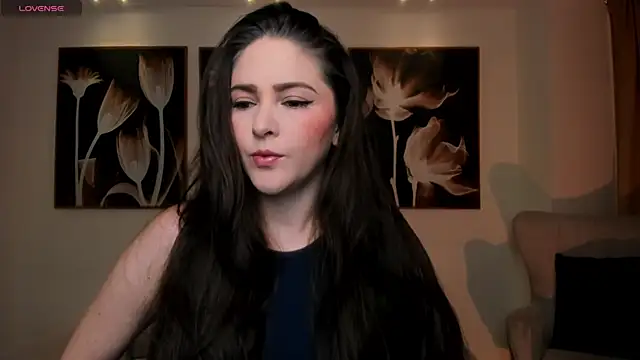Snapshot of BeccaBaxter chatting on 07/03/26, 12:33 BeccaBaxter online show from 07/03/26, 12:33