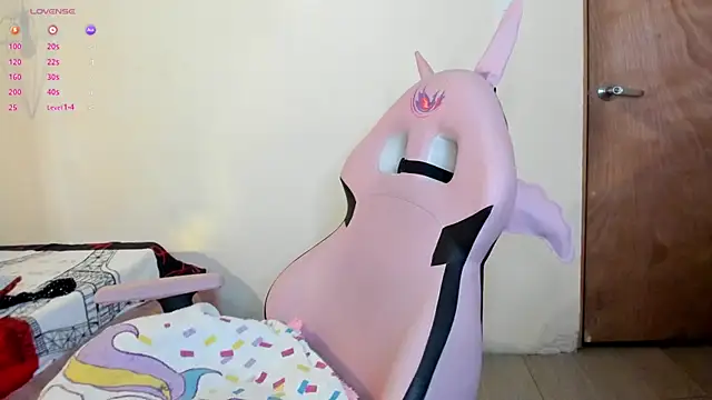 Raichell  online show from 03/18/25, 07:30