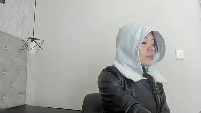 Raichell  online show from 06/01/26, 11:56
