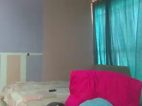 Snapshot of kyliebigboobs chatting on 03/21/25, 02:29 kyliebigboobs online show from 03/21/25, 02:29