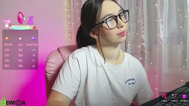 Arianahot777 online show from 10/13/25, 09:26