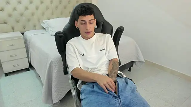 JhoanLeandro online show from 09/20/25, 04:35