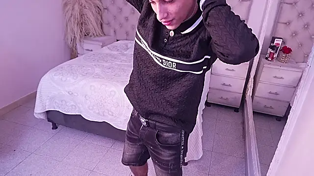 JhoanLeandro online show from 04/16/26, 05:41