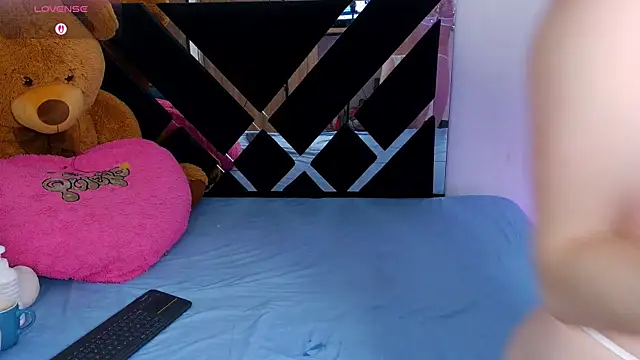 CatalinaSmith1 online show from 03/03/26, 09:04