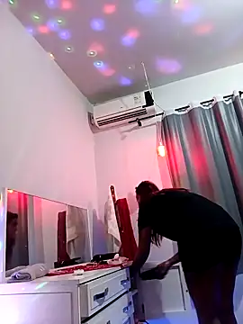 Pantaneirasexy online show from 03/18/26, 08:34