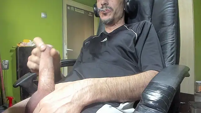 BigCumShoot online show from 04/15/26, 05:03