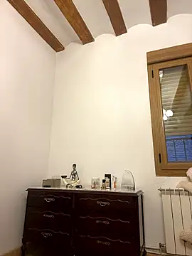 Snapshot of laarti chatting on 01/11/26, 04:56 laarti online show from 01/11/26, 04:56