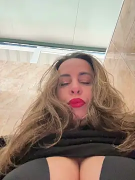 Snapshot of laarti chatting on 03/02/26, 08:32 laarti online show from 03/02/26, 08:32