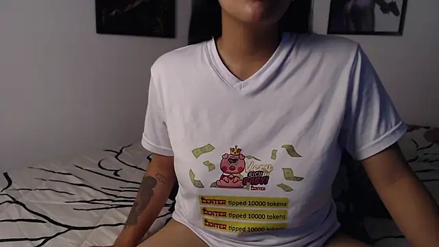 Snapshot of ariana_sweet87 chatting on 02/27/25, 08:42 ariana sweet87 online show from 02/27/25, 08:42