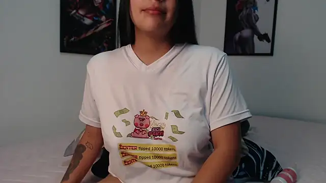 Snapshot of ariana_sweet87 chatting on 03/08/25, 11:49 ariana sweet87 online show from 03/08/25, 11:49