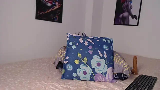 Snapshot of ariana_sweet87 chatting on 03/19/25, 11:36 ariana sweet87 online show from 03/19/25, 11:36