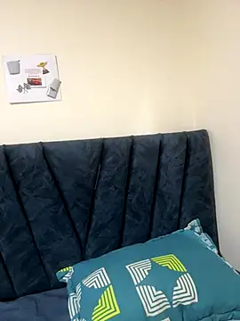 Snapshot of ariana_sweet87 chatting on 09/08/25, 08:08 ariana sweet87 online show from 09/08/25, 08:08