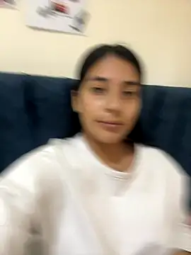 Snapshot of ariana_sweet87 chatting on 09/19/25, 08:09 ariana sweet87 online show from 09/19/25, 08:09