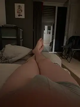 colin1277 online show from 04/15/26, 07:32