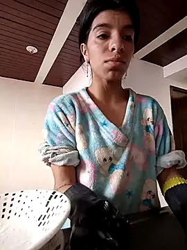 Snapshot of Ariell_Kieran chatting on 03/10/25, 06:34 Ariell Kieran online show from 03/10/25, 06:34