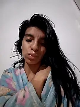 Snapshot of Ariell_Kieran chatting on 03/12/25, 03:02 Ariell Kieran online show from 03/12/25, 03:02