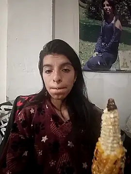 Snapshot of Ariell_Kieran chatting on 09/27/25, 09:42 Ariell Kieran online show from 09/27/25, 09:42