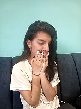 Snapshot of Ariell_Kieran chatting on 10/29/25, 08:54 Ariell Kieran online show from 10/29/25, 08:54