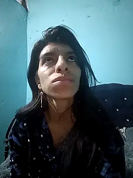 Snapshot of Ariell_Kieran chatting on 11/26/25, 03:18 Ariell Kieran online show from 11/26/25, 03:18