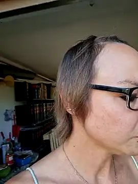 Fuxy-love69 online show from 05/28/26, 03:20