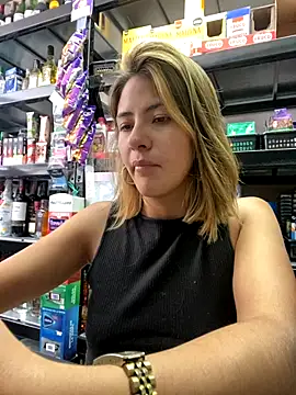 Andrea18 blonde online show from 11/21/25, 02:49