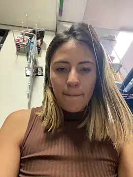 Andrea18 blonde online show from 02/18/26, 12:06
