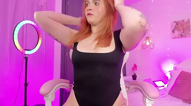 whiteatenea online show from 02/02/25, 04:37