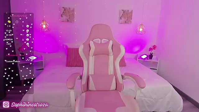 whiteatenea online show from 03/03/25, 08:05