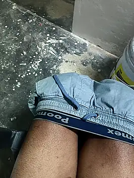 Snapshot of omni_333 chatting on 02/05/26, 02:54 omni 333 online show from 02/05/26, 02:54