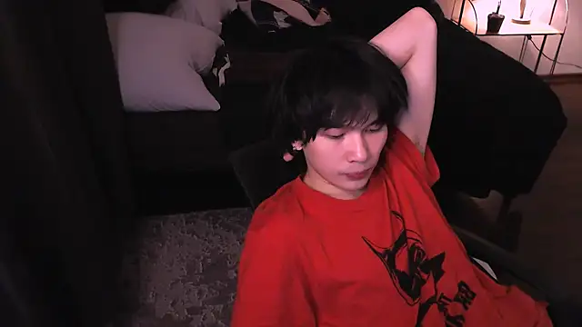 Snapshot of rennnuts chatting on 12/05/25, 02:36 rennnuts online show from 12/05/25, 02:36