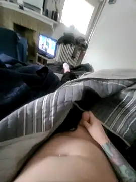 tylergage666 online show from 02/19/25, 03:38