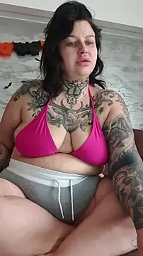 CannabisQueenn online show from 10/30/25, 07:43