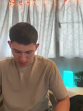 JamesCr  online show from 02/18/25, 01:22