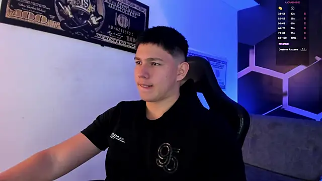 JamesCr  online show from 09/09/25, 02:55