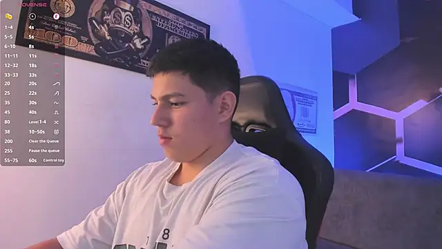 JamesCr  online show from 09/23/25, 02:58